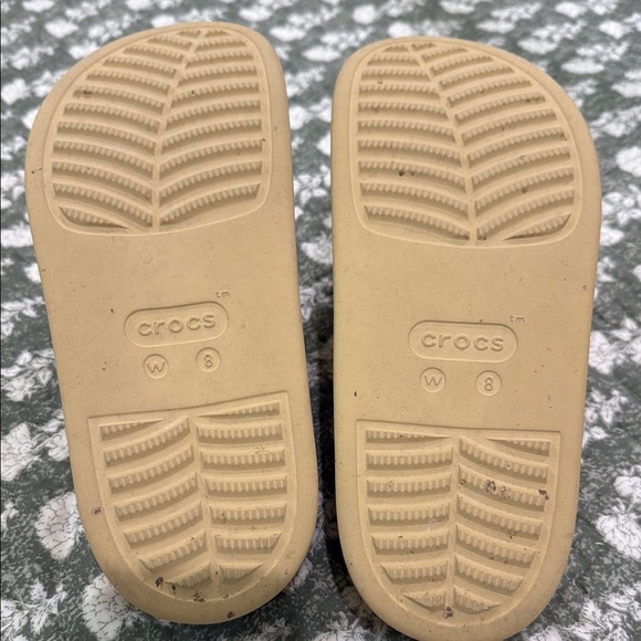 Crocs Clogs - Picture 5 of 5